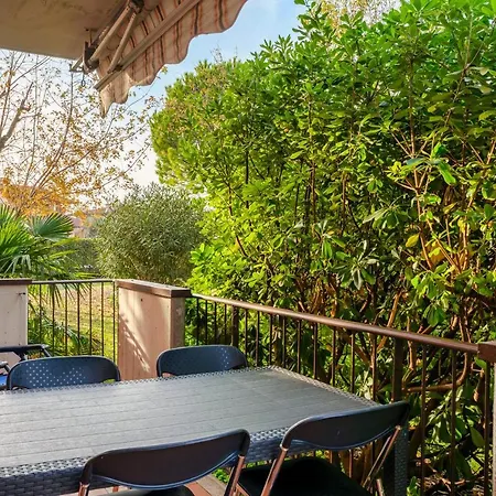 Appartement Angelica - Piano Terra Con Terrazza, Piscina E Garage Sirmione