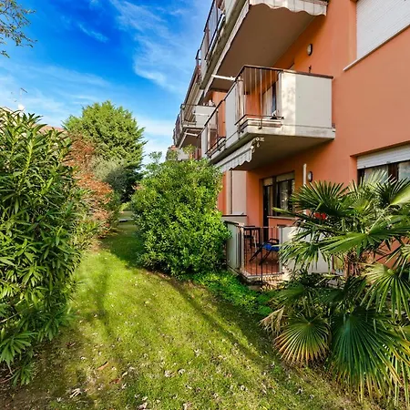 Appartement Angelica - Piano Terra Con Terrazza, Piscina E Garage *